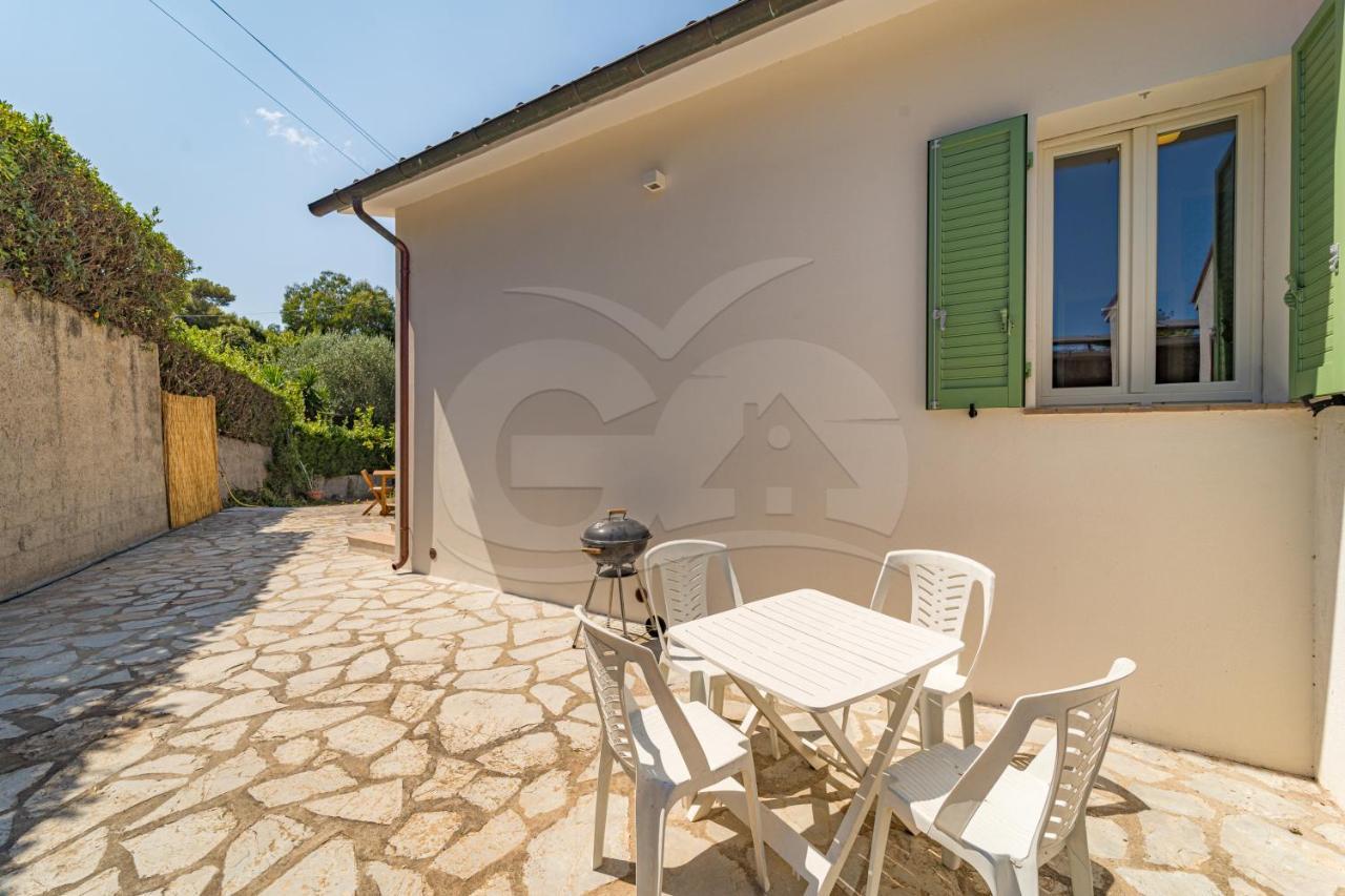 포르토페라이오 A Casa Di Massi - Goelba 아파트 외부 사진